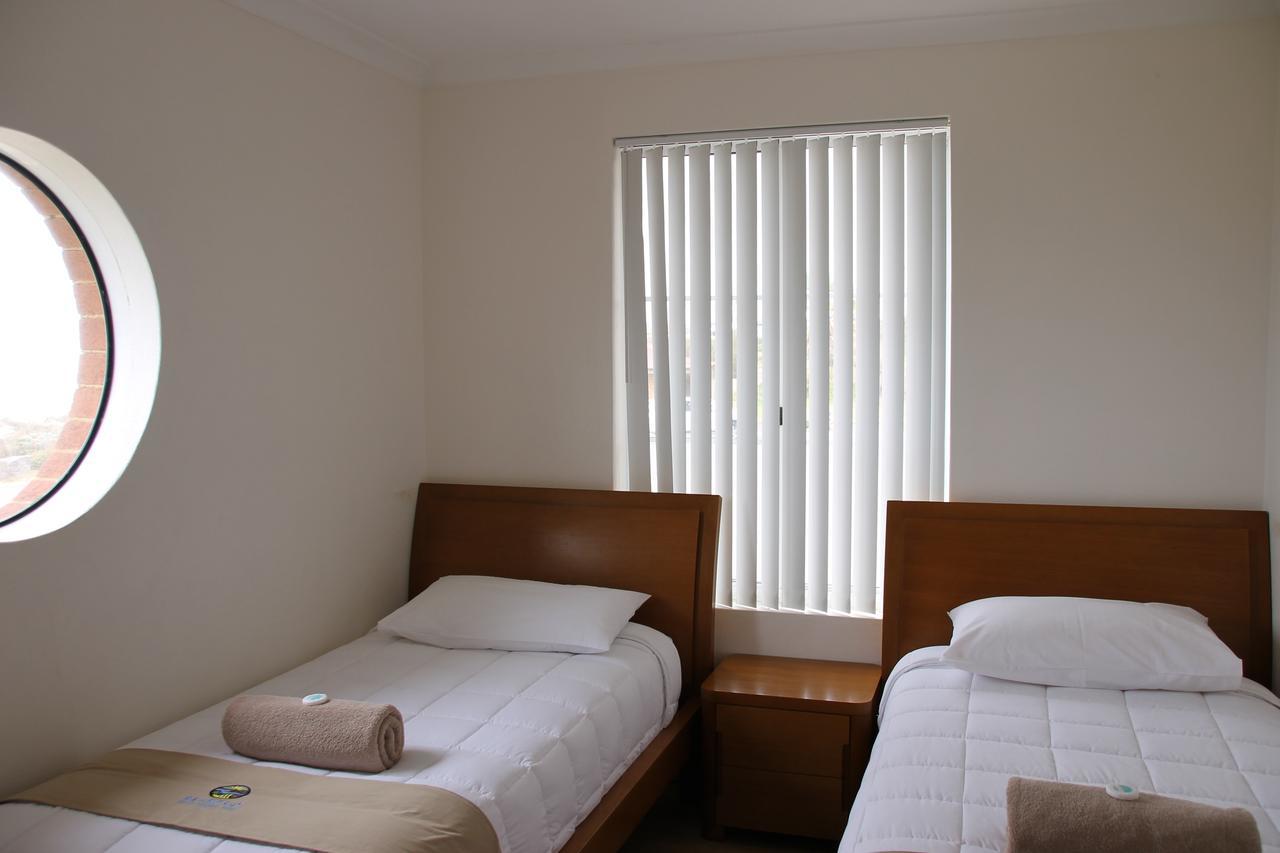 Seaspray Beach Holiday Park Донгара Экстерьер фото