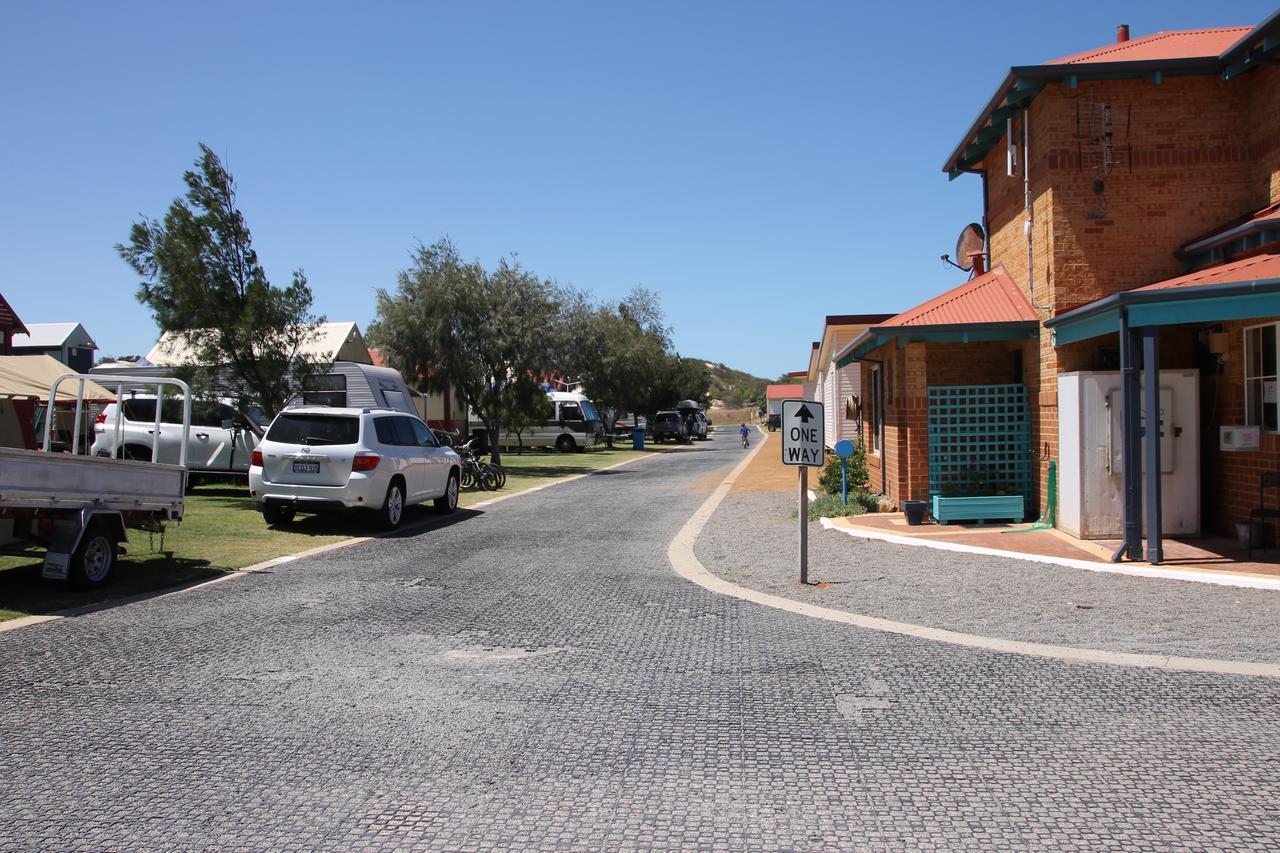 Seaspray Beach Holiday Park Донгара Экстерьер фото